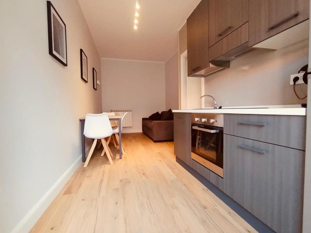 Hh Hermoso Housing Asti Exteriér fotografie
