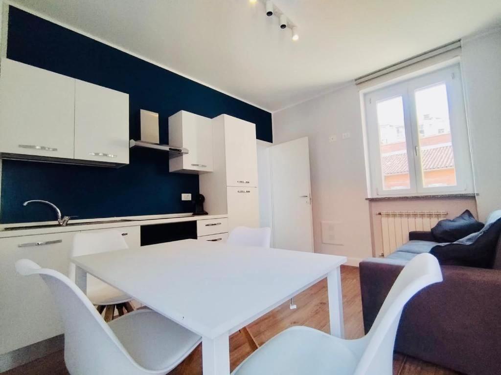 Hh Hermoso Housing Asti Exteriér fotografie